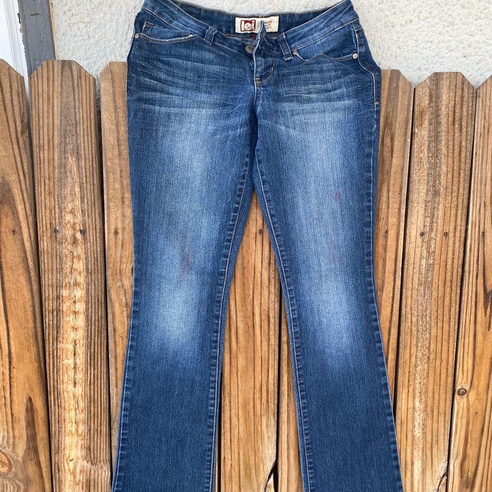 LEI Women's Dark Blue Boot Cut Jeans